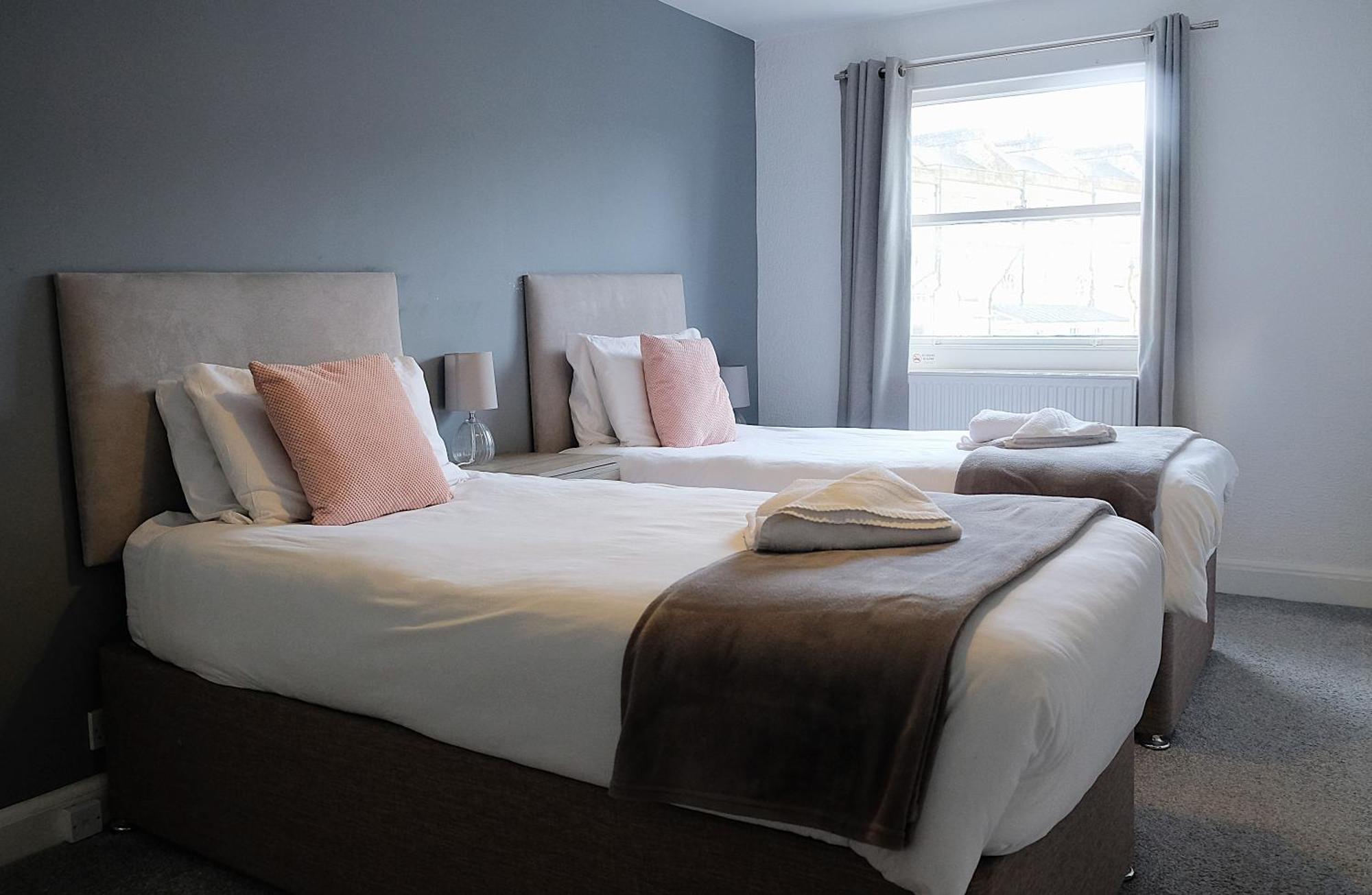 Spacious Georgian 3Bedroom Apartment- 10 Minute Walk To The River Avon, Roman Baths And Bath Abbey Exteriér fotografie