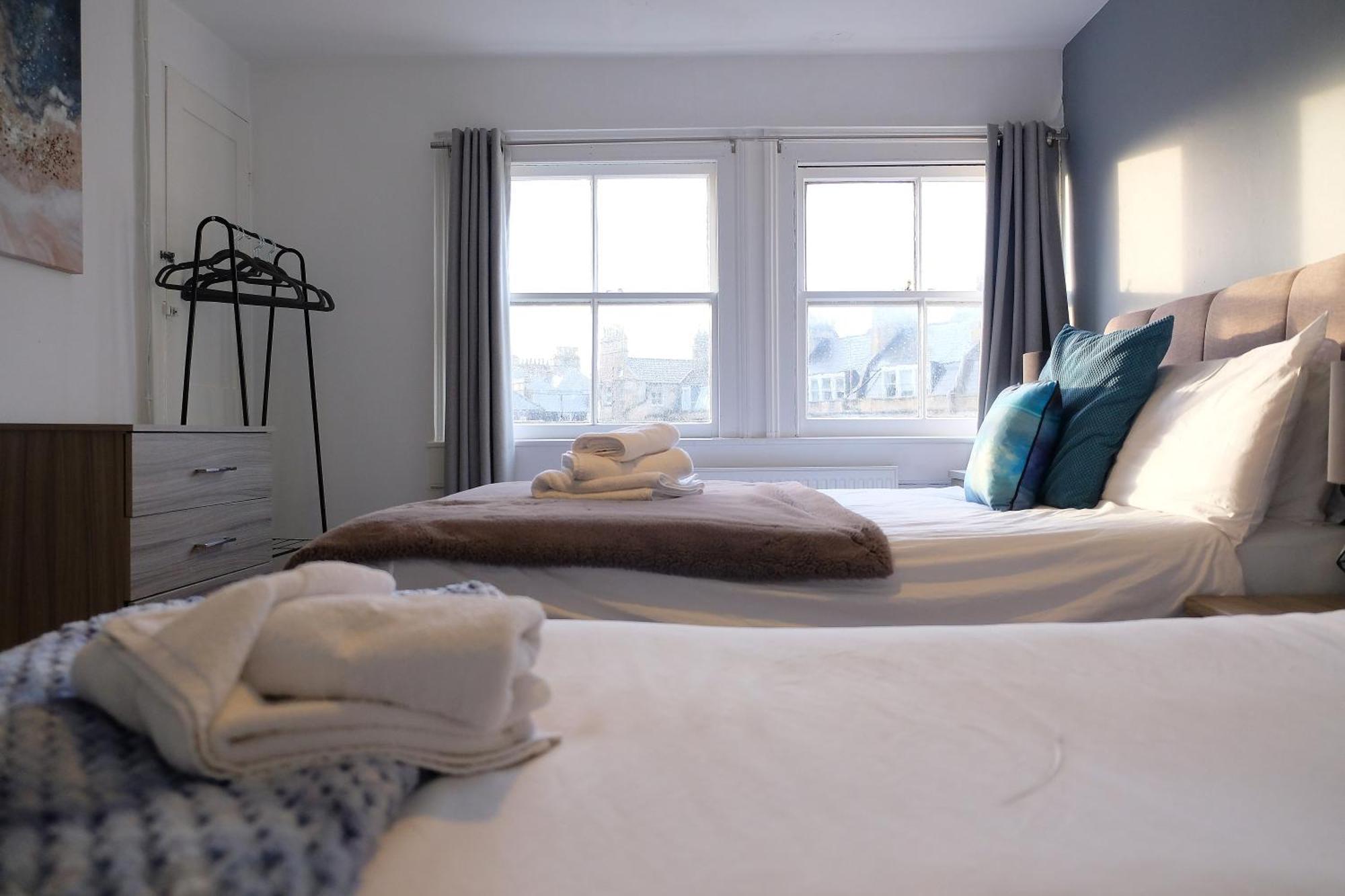 Spacious Georgian 3Bedroom Apartment- 10 Minute Walk To The River Avon, Roman Baths And Bath Abbey Exteriér fotografie